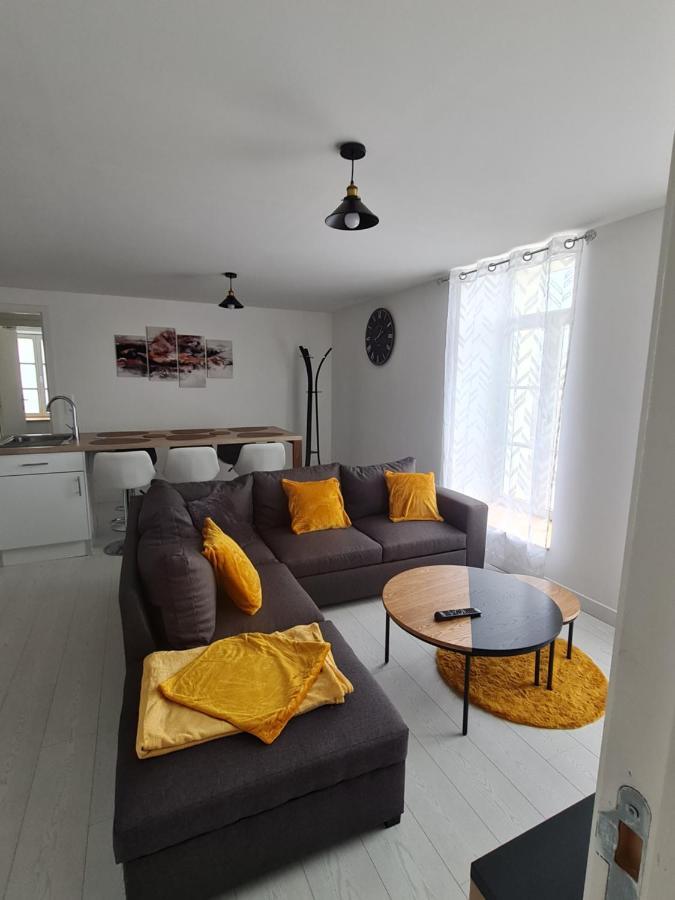 La Roche Du Roy Apartment Rocroi ภายนอก รูปภาพ