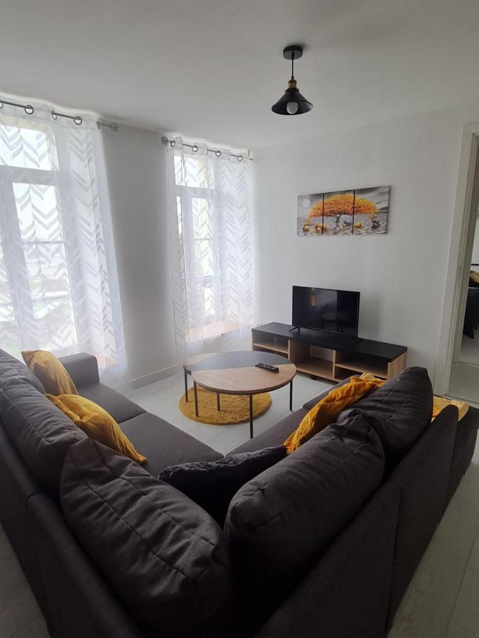 La Roche Du Roy Apartment Rocroi ภายนอก รูปภาพ