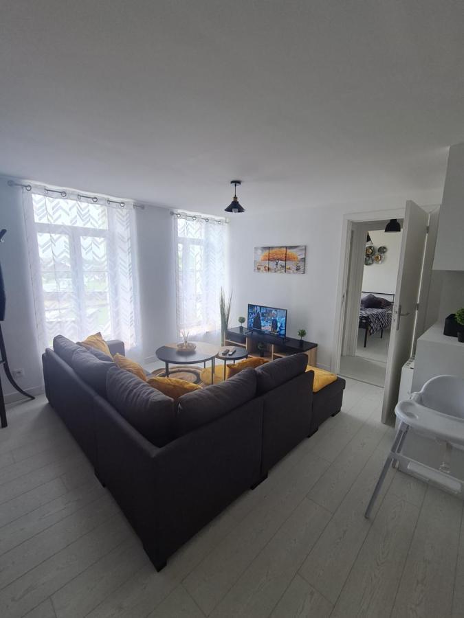 La Roche Du Roy Apartment Rocroi ภายนอก รูปภาพ